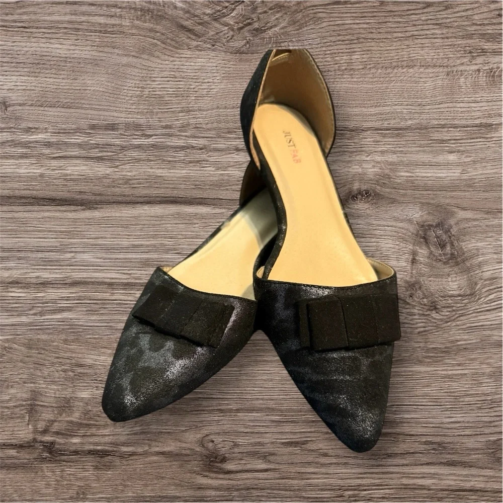 JustFab Elegant Black and Silver Pointed Flats Maddie size 8 NEW